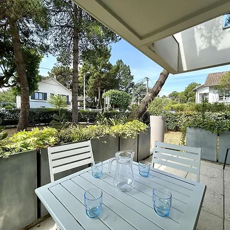 3 Pieces Avec Jardin Privatif - Centre - Fr-1-245-102 *