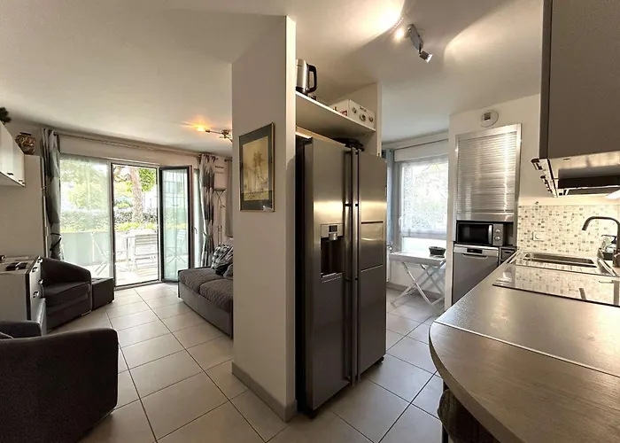 公寓 3 Pieces Avec Jardin Et Terrasse A - Fr-1-245-102 *